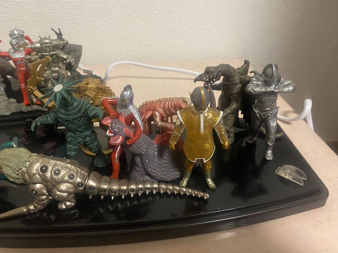 【良品】ウルトラマンセブン 怪獣フィギュア 10体セット ウルトラマンZ』世界初の対怪獣ロボット・セブンガーがS.H.